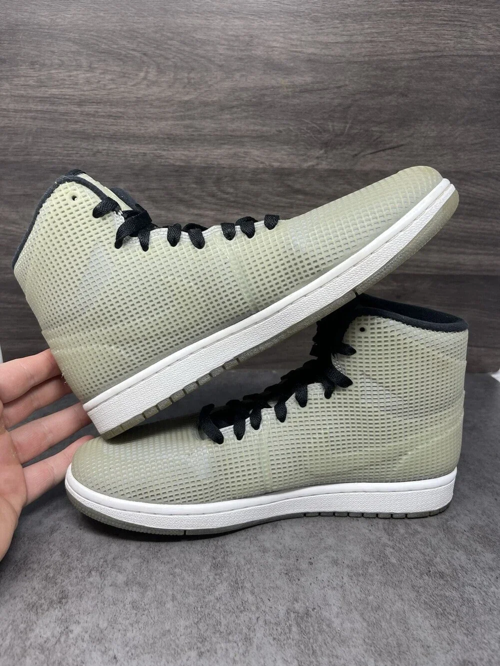 Air Jordan 1 Retro 4Lab1 Glow Reflect Silver Lot 677690-355 Size 8 Sneakers Men